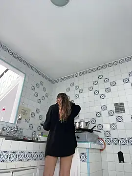 cooking and having a delicious orgasm 💦💗