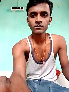 I am only yours. - vidéo du modèle de showcams Shiva7070