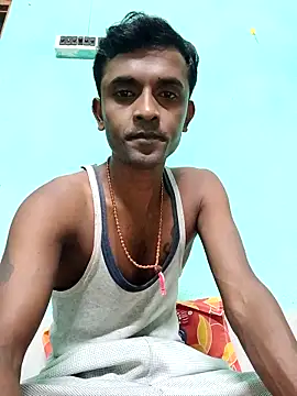 Sexy moode - vidéo du modèle de showcams Shiva7070