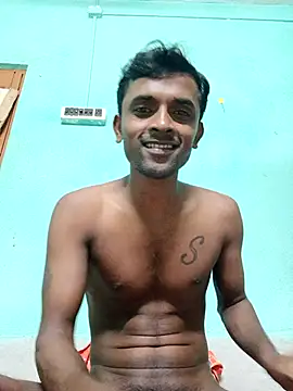 Super Cock jarking 🥵 - vidéo du modèle de showcams Shiva7070