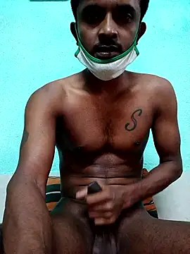 Penis  and nipple play - vidéo du modèle de showcams Shiva7070