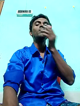 My Hard Cock and ass - vidéo du modèle de showcams Shiva7070