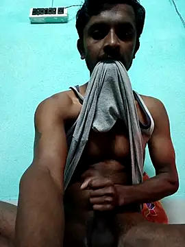 Sexy Shiva - vidéo du modèle de showcams Shiva7070