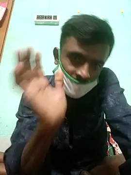 Dick play - vidéo du modèle de showcams Shiva7070