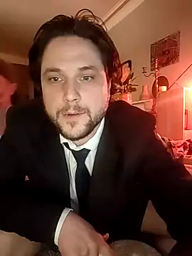 Costume cravate
