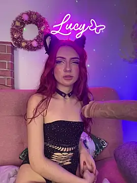 fuckme please private show telephone — filmik LucyGray, modela(-lki) na kamerkach