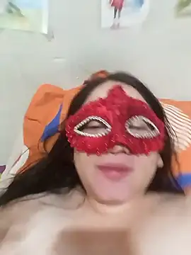 [15 Sep 02:35] Public Show - video by Gabyta37 cam model