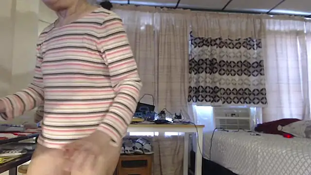 [1 Jun 08:55] Private Show yummy - video by ANALTRAINING2 cam model