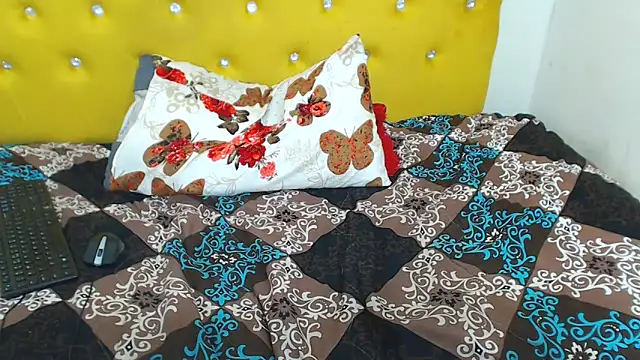 [9 Mar 14:59] Private Show - video by ThickBoityAlison_ cam model
