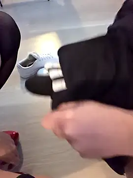 Ragazzo in hotel entra in camera me lo scopo sega pompino e Facialllll - sexy7883 캠 모델의 동영상