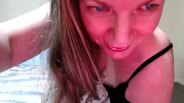 Pop Balloon with Arse LOL - video by AussieKittyPurr cam model