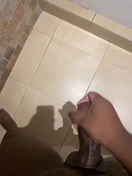 [4 Sep 01:48] Public Show - video by Coquin_R97 cam model