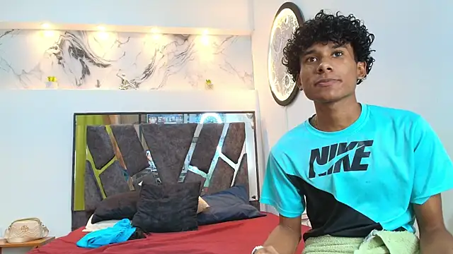 show fuck ass - video by LONDON_BOYS1 cam model