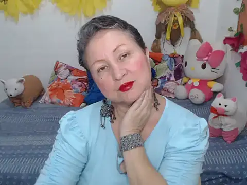 [17 Sep 19:36] Public Show - video by LADYJENNIFER cam model