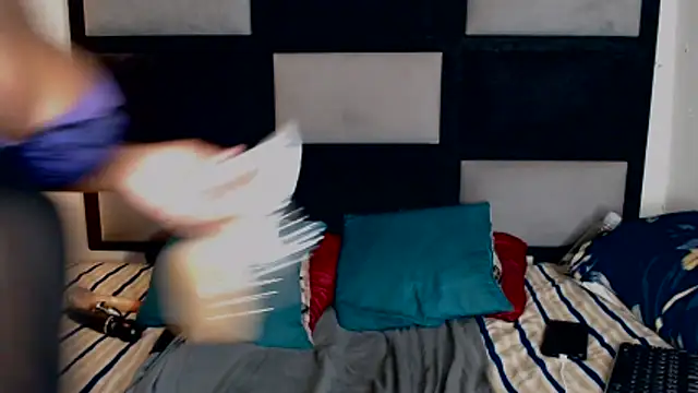 [28 Jan 02:59] Private Show - video av Freaky-boobs cam model