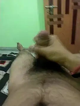 Full hard cum with oiling and spit — filmik indian_danny, modela(-lki) na kamerkach