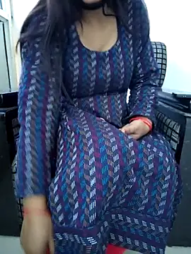 [19 Jan 15:23] Private Show - video by your_favourite_bhabhi cam model