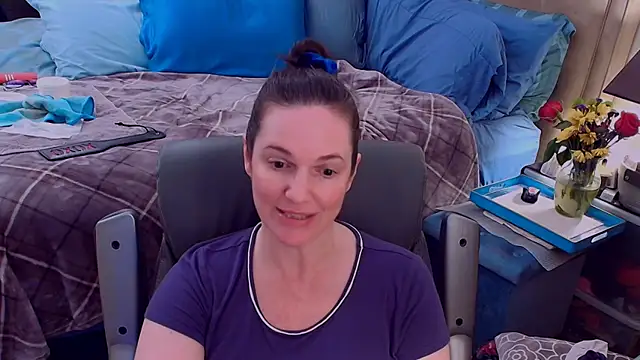 Titties and dirty talk - ক্যাম মডেল ninajaymes-এর ভিডিও