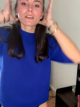 Hot Bikini Try on Haul😇🔥 - Vídeo de SophiiaStarr, modelo de vídeos