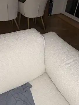 Showing my Asshole and Pussy + Slapping my boobs - Vídeo de SophiiaStarr, modelo de vídeos