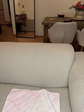 Zweifacher Orgasmus mit meinem neuen riesen Dildo🍆🥵 - video by SophiiaStarr cam model