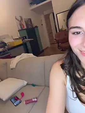 Quick Pussy Fuck💦 - video by SophiiaStarr cam model