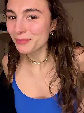 I fuck my pussy hard😈 - Vídeo de SophiiaStarr, modelo de vídeos