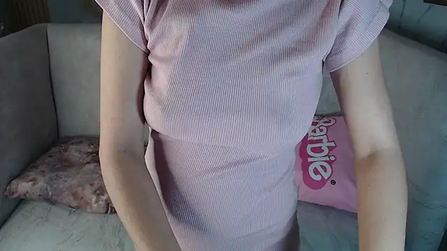 [13 Sep 03:50] Private Show - bella_vibess_s adlı kamera modelinin videosu