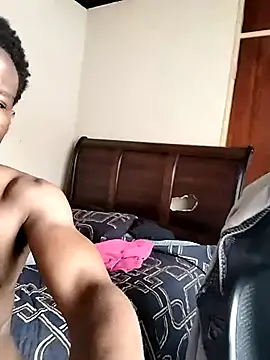 [30 Jan 13:56] Public Show - video by donchico0 cam model