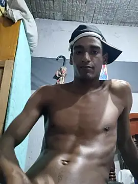 [2 Oct 01:42] moreno novinho dotado gozando gostoso - video by Kelvin2735 cam model