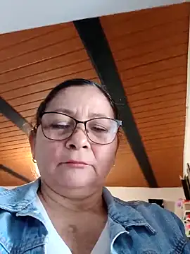 [8 Sep 14:25] Private Show - vídeo de la modelo de cam marfil_milf