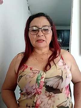 [15 Sep 11:56] Private Show - marfil_milf 캠 모델의 동영상