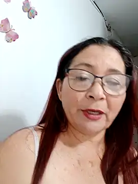 [25 Sep 14:31] Private Show - vídeo de la modelo de cam marfil_milf