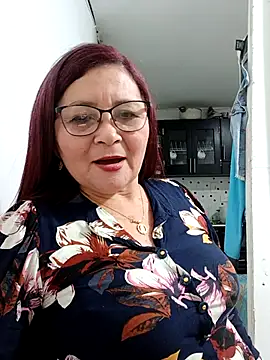 [18 Nov 19:16] Private Show - marfil_milf 캠 모델의 동영상