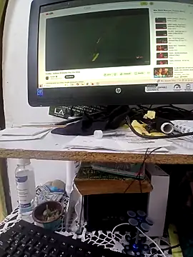 [21 Nov 09:30] Private Show - marfil_milf 캠 모델의 동영상