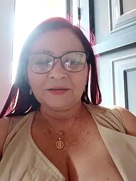 [15 Dec 15:21] Private Show - marfil_milf 캠 모델의 동영상