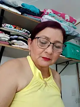 [26 Dec 10:59] Private Show - marfil_milf 캠 모델의 동영상