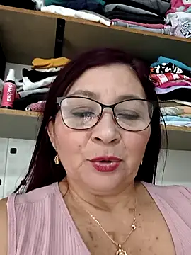 [3 Jan 11:29] Spy Show - marfil_milf 캠 모델의 동영상