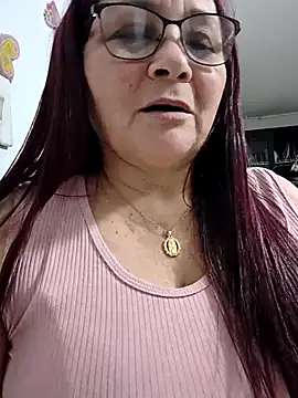 [3 Jan 19:19] Private Show - marfil_milf 캠 모델의 동영상