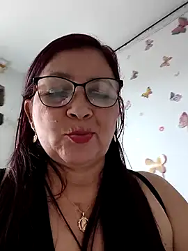 [4 Jan 13:36] Private Show - marfil_milf 캠 모델의 동영상