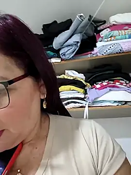 [8 Jan 10:45] Private Show - marfil_milf 캠 모델의 동영상