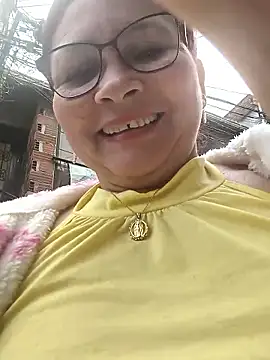 [13 Jan 11:02] Private Show - marfil_milf 캠 모델의 동영상