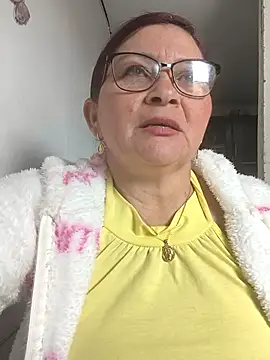 [13 Jan 11:41] Private Show - vídeo de la modelo de cam marfil_milf