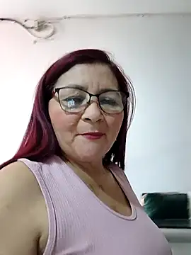 [18 Jan 10:34] Private Show - clip cu marfil_milf model videochat