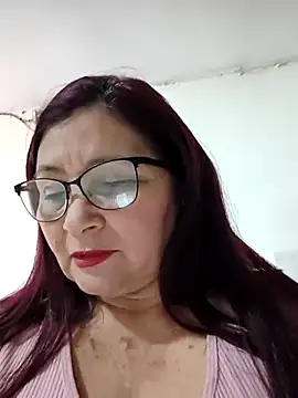 [18 Jan 15:01] Private Show - clip cu marfil_milf model videochat