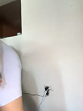 [29 Mar 13:13] Private Show - vídeo de la modelo de cam marfil_milf