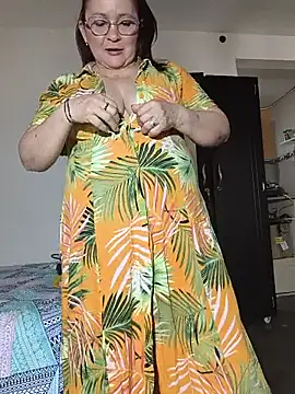 [24 May 13:02] Private Show - vidéo du modèle de showcams marfil_milf