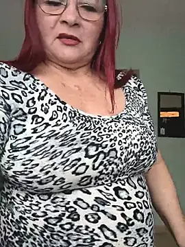 [3 Oct 09:39] Private Show - video oleh marfil_milf kamera model