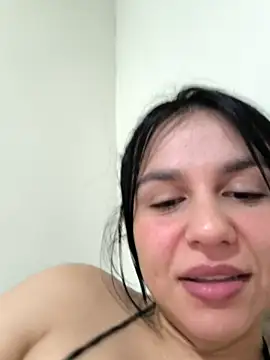 [12 Apr 00:56] Private Show - βίντεο μοντέλου Daniela-rosee