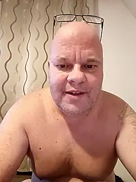 Ejaculation - vidéo du modèle de showcams narrowboy